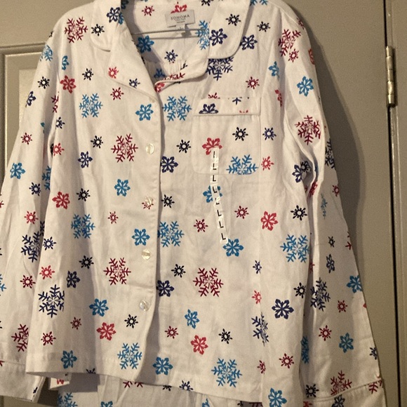 Women's Sonoma Snowflake Pajamas: Notch Collar Fleece Pajama Set| Sz Lg - Picture 7 of 11